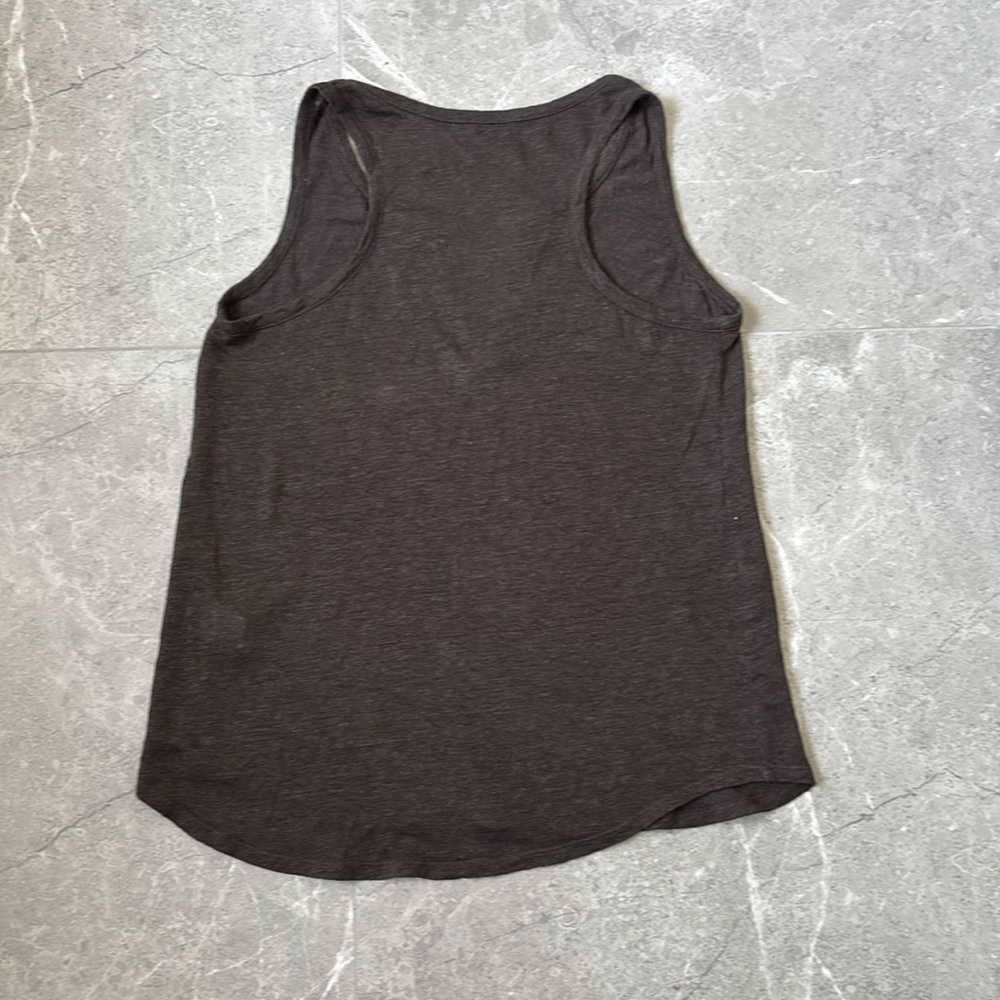 Vince Brown Cut Out Sleeveless Tank Top​ - Picture 2 of 4